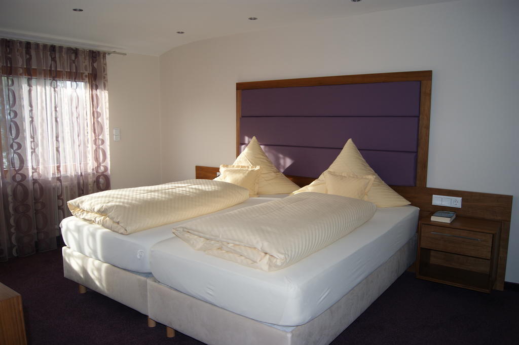 Hotel-Restaurant Schwedi Langenargen Bilik gambar